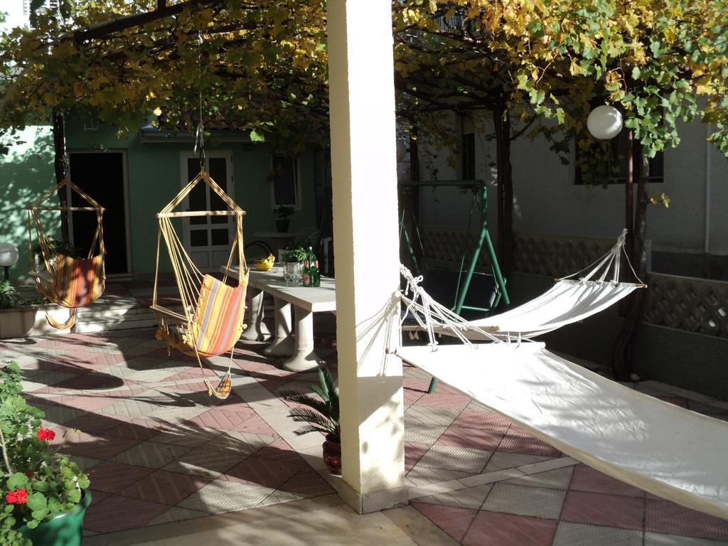 Beach Resort Apartments Bucina Baska Voda Ngoại thất bức ảnh