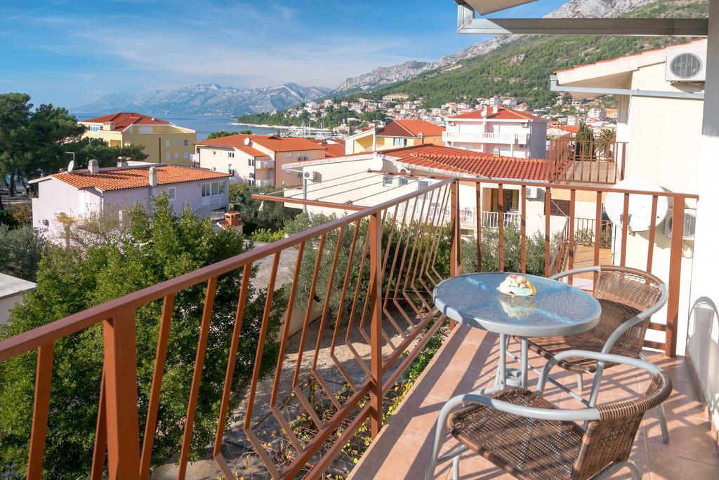 Beach Resort Apartments Bucina Baska Voda Ngoại thất bức ảnh