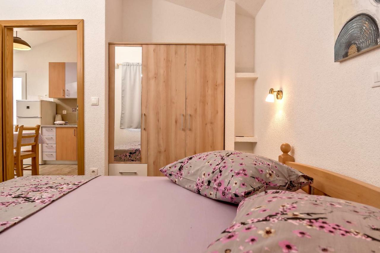 Beach Resort Apartments Bucina Baska Voda Ngoại thất bức ảnh