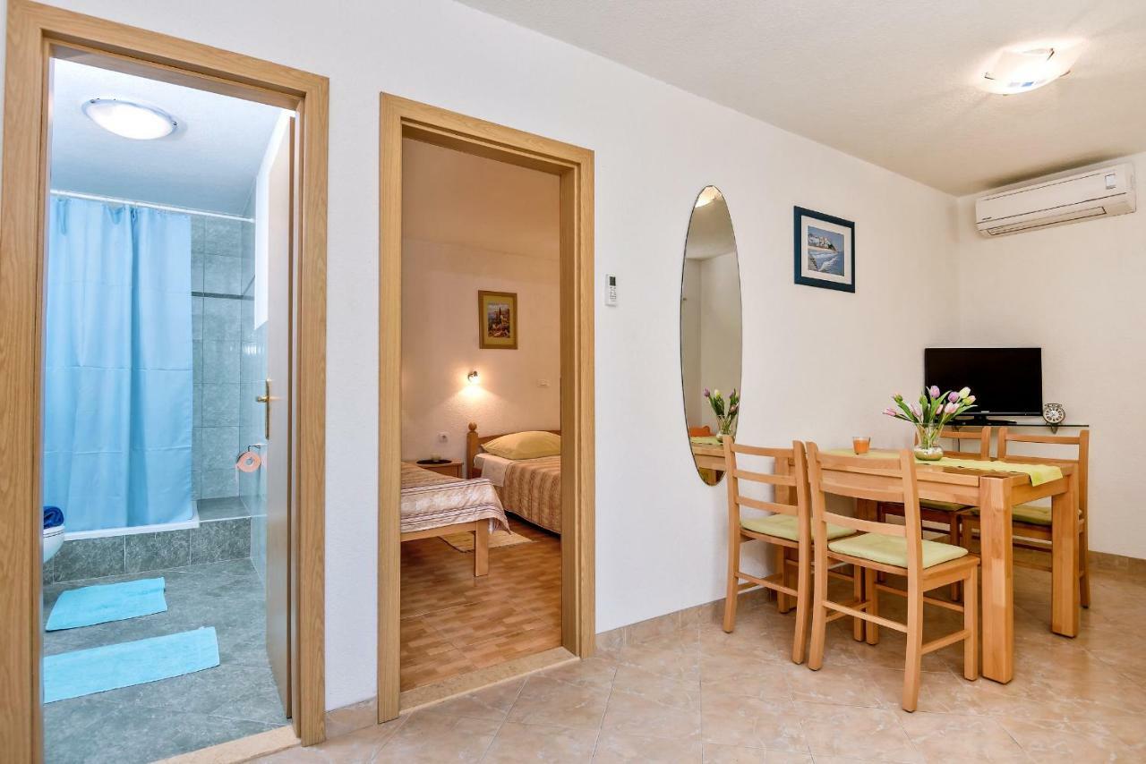 Beach Resort Apartments Bucina Baska Voda Ngoại thất bức ảnh
