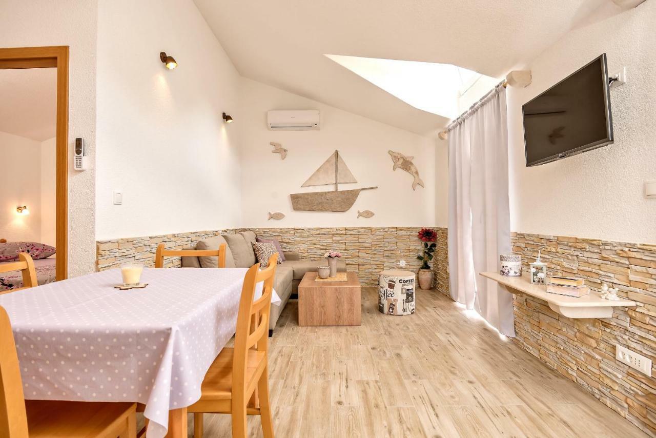 Beach Resort Apartments Bucina Baska Voda Ngoại thất bức ảnh
